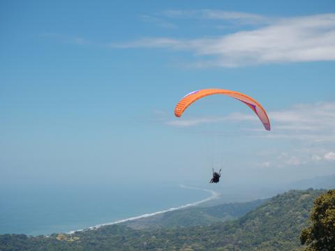 Dominical Paragliding Tour Costa Rica